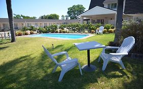 Alexander Motor Inn